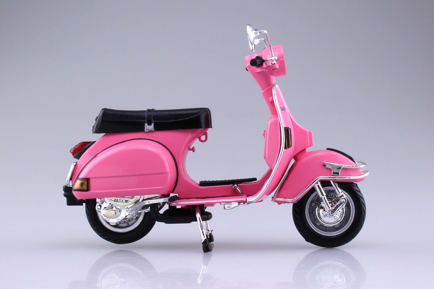 VESPA P200E（1978/ピンク）｜株式会社 青島文化教材社