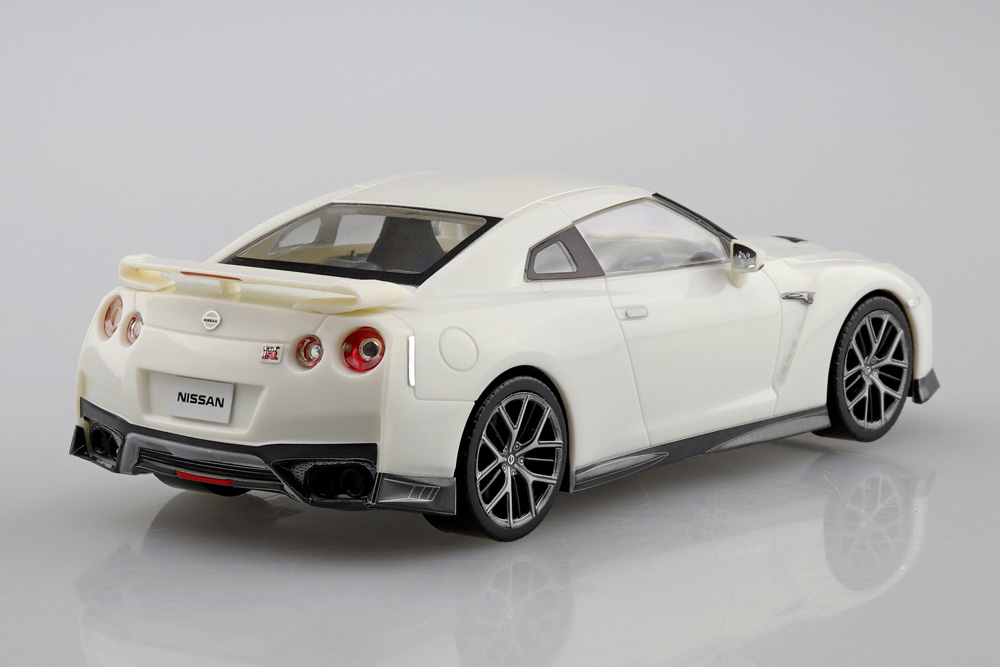 ニッサン NISSAN GT-R(ブリリアントホワイトパール)｜株式会社 青島文化教材社