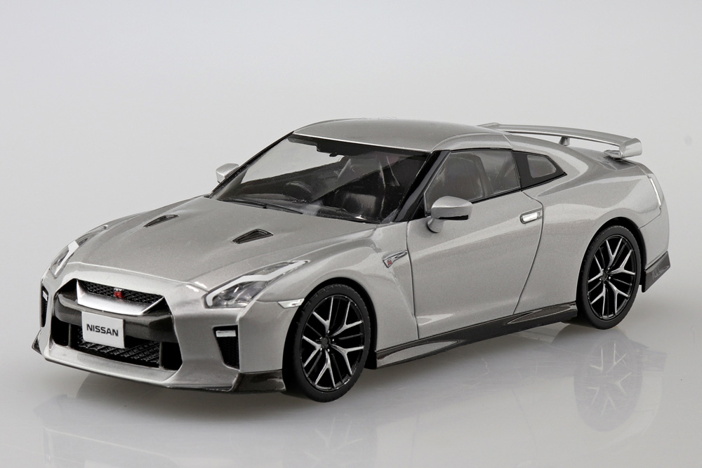ニッサン NISSAN GT-R(アルティメイトメタルシルバー)｜株式会社 青島文化教材社