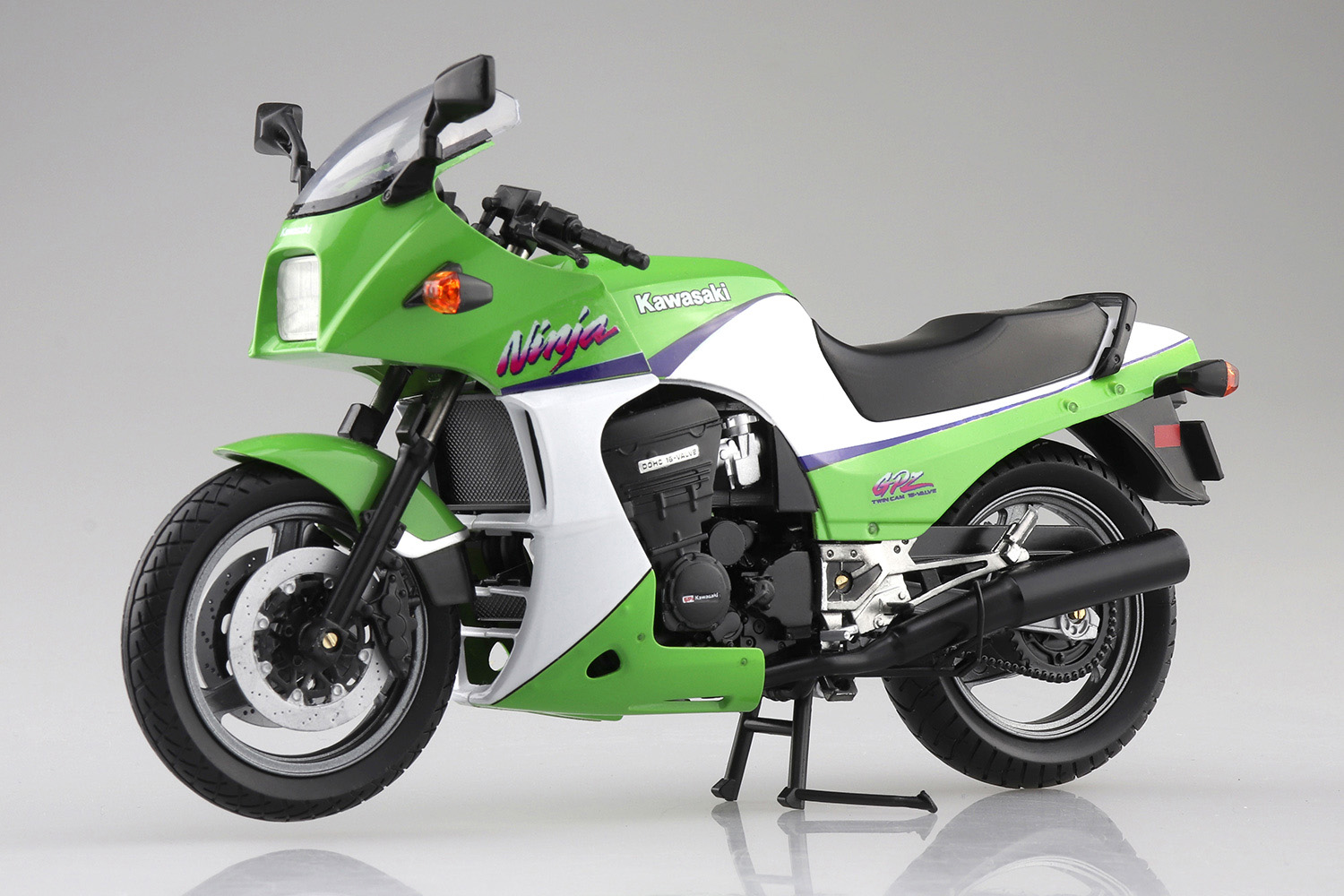 KAWASAKI GPz900R ライムグリーン｜株式会社 青島文化教材社