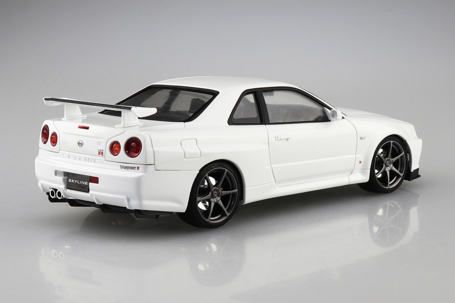 NISSAN BNR34 SKYLINE GT-R V・spec Ⅱ '00 White｜AOSHIMA｜English