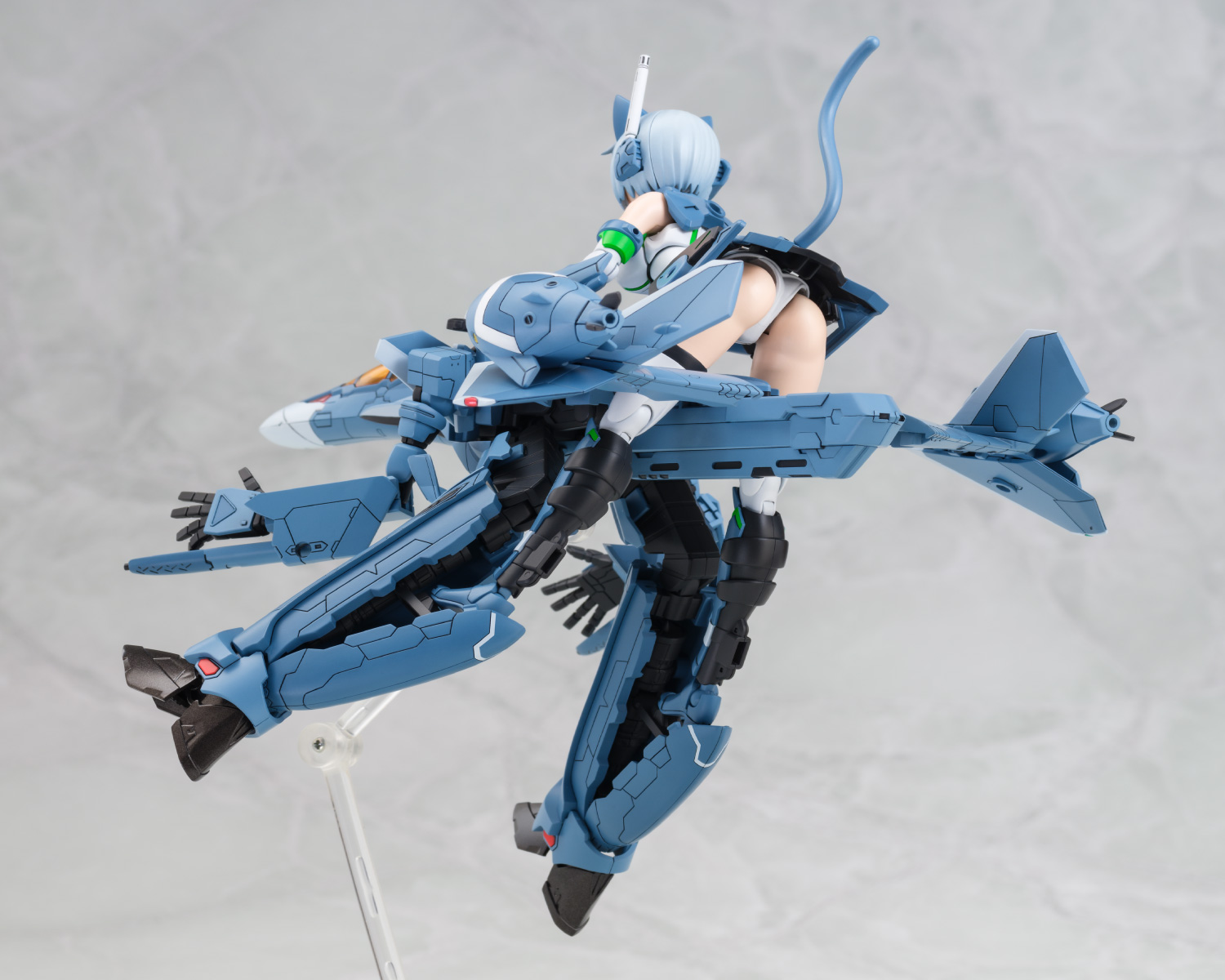 トレンド AOSHIMA◇プラモデル アニメ・コミック AOSHIMA アオシマ マクロスΔ VF-31D スクルドSP 