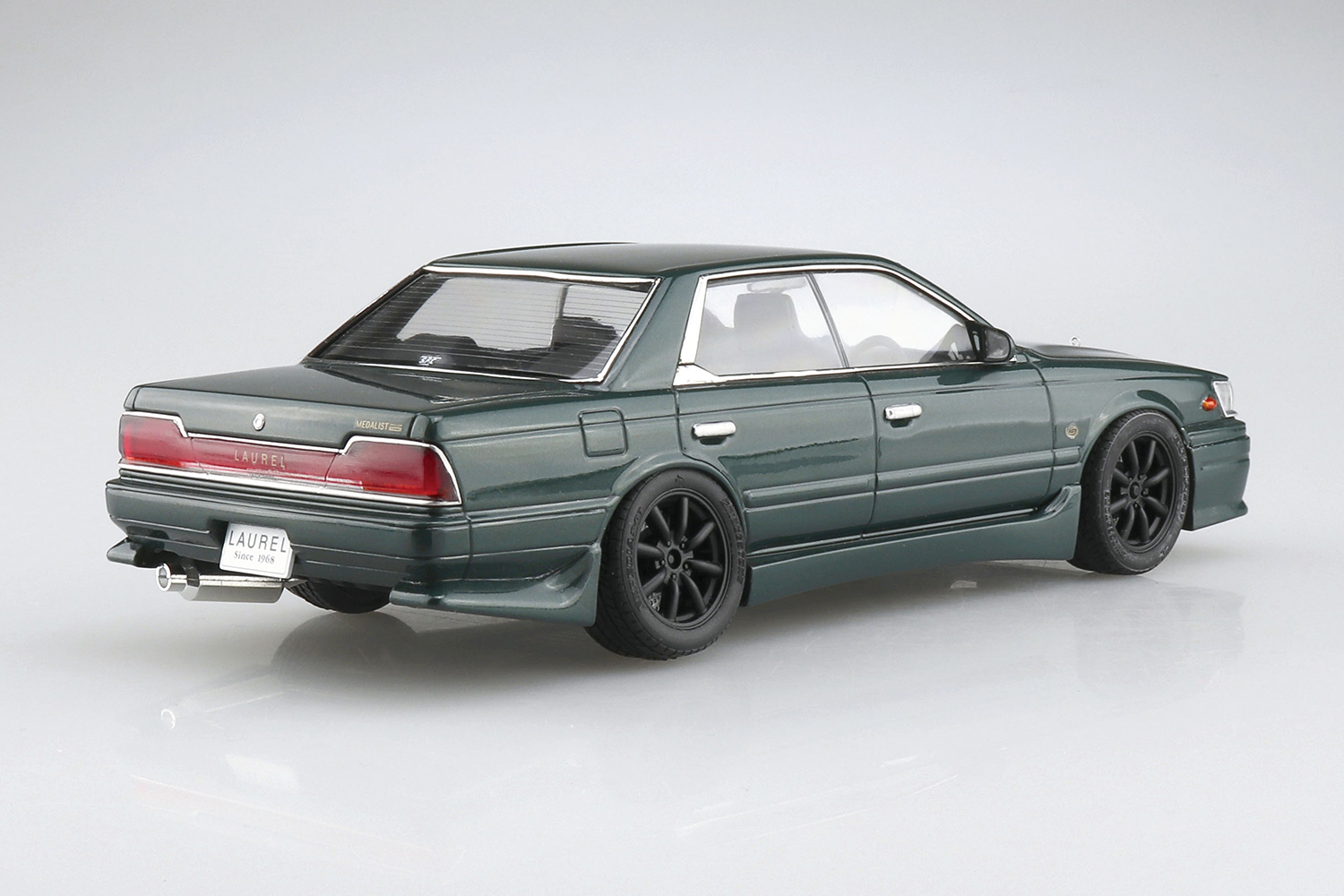 1/24 ニッサン ローレル HT（カスタム品） Amazon.co.jp: アシェット Hachette 1/24 国産名車コレクション